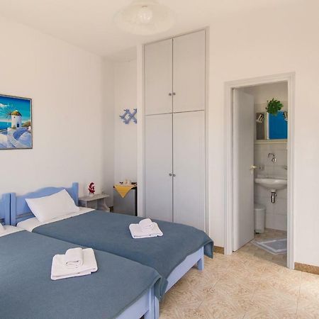 Evgenia Rooms And Apartments Folegandros Town Exterior photo